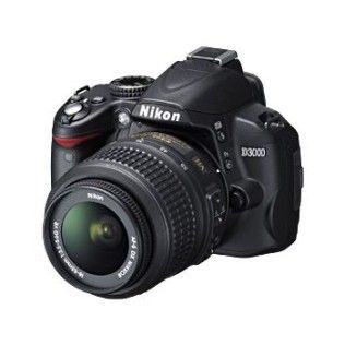 Nikon D3000 + AF-S 18-55mm VR