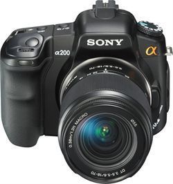 Sony DSLR-A200 (Black) + DT 18-70mm