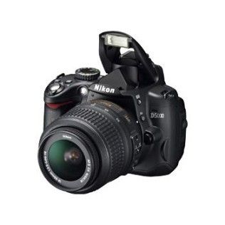 Nikon D5000 (Black) + AF-S DX 18-105 VR