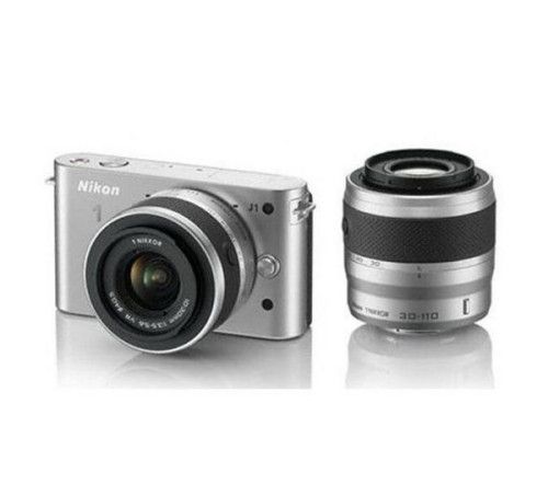 Nikon 1 J1 (Argent) + 1 Nikkor VR 10-30mm + 1 NIKKOR VR 30-110 mm