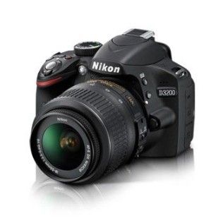 Nikon D3200 + 18-55mm DX