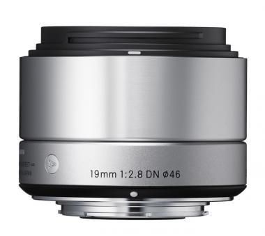Sigma 19mm F2.8 DN Gris > Hybride NEX