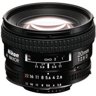 Nikon AF Nikkor 20mm f/2.8D
