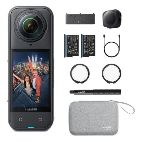 Insta360 X5 Essentials Bundle